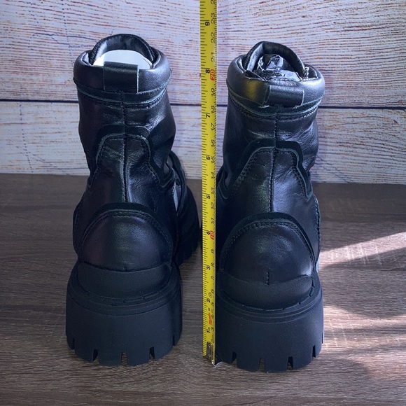 New In Box Topshop Alex leather chunky lace Up boot in Black Size 5 - Picture 4 of 9